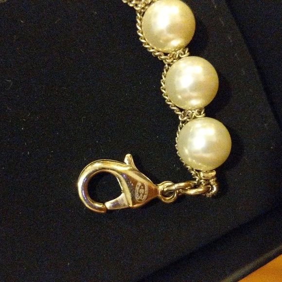 Chanel bracelet - Picture 7 of 13